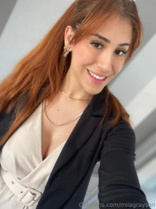 Work mode but make it fashion