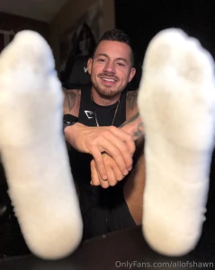 Happy footfetishfriday but do you deserve it send 25 fqgtaxes to get