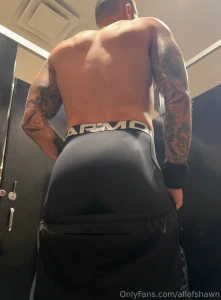 Happy humpday sniff that ass and send 50 part 6