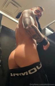 Happy humpday sniff that ass and send 50 part 4