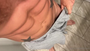 Goodmorning dick ready to be sucked