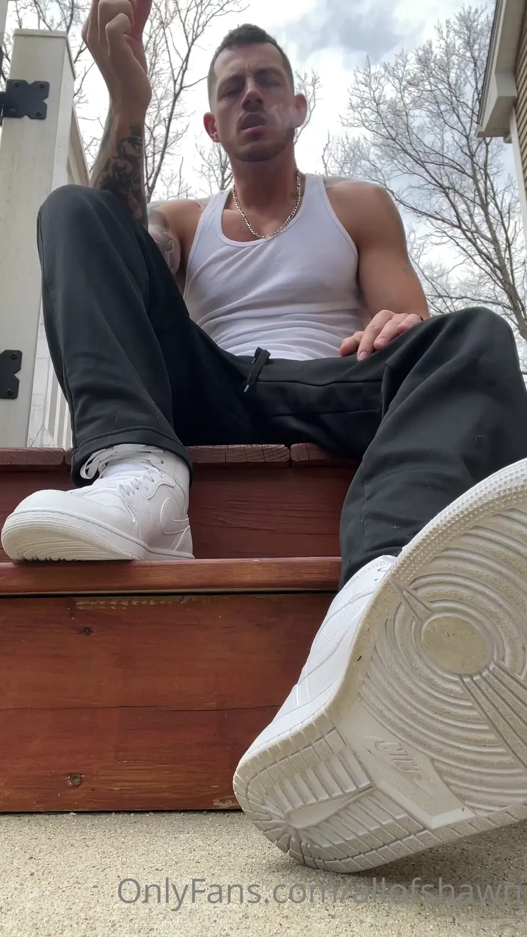 Happy foot fetish friday it s time for you to worship my crisp white 