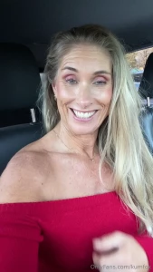 Off out now for a friday night drink at a local bar probably gonna