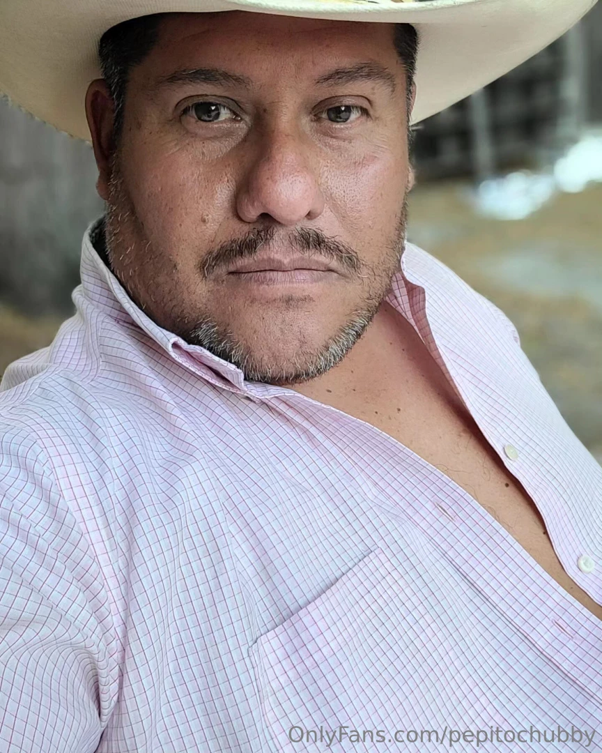 Una sesion de fotos para ustedes no olviden suscribirse a www onlyfans part 2 