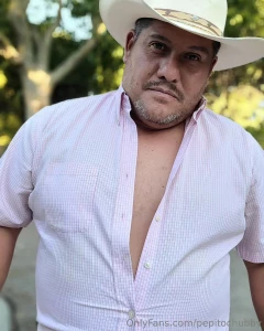 Una sesion de fotos para ustedes no olviden suscribirse a www onlyfans part 3