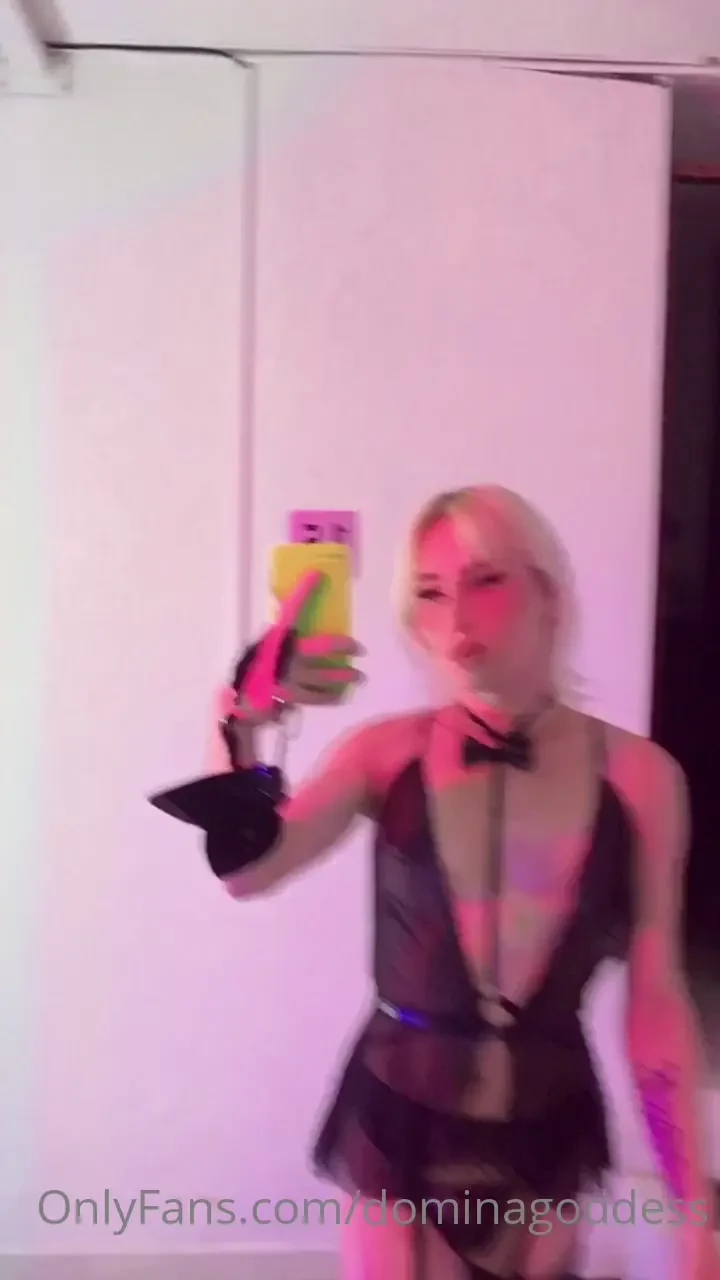 Im your doll baby wanna play with me 