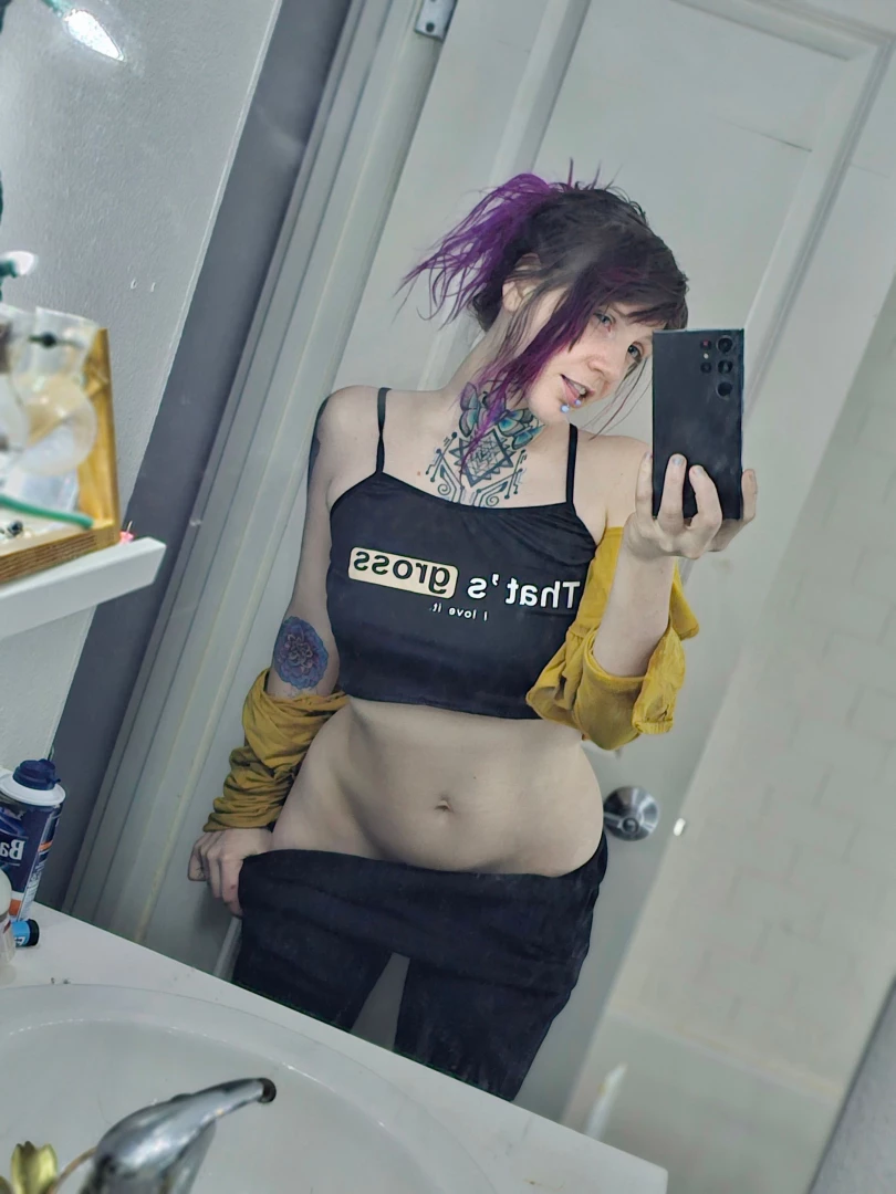 That s gross pornhub trickynymph ootd 