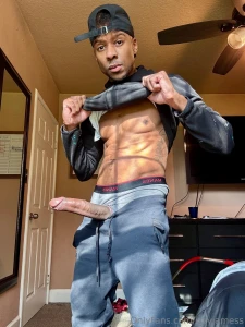 Quick drop to your knees swipe right part 1