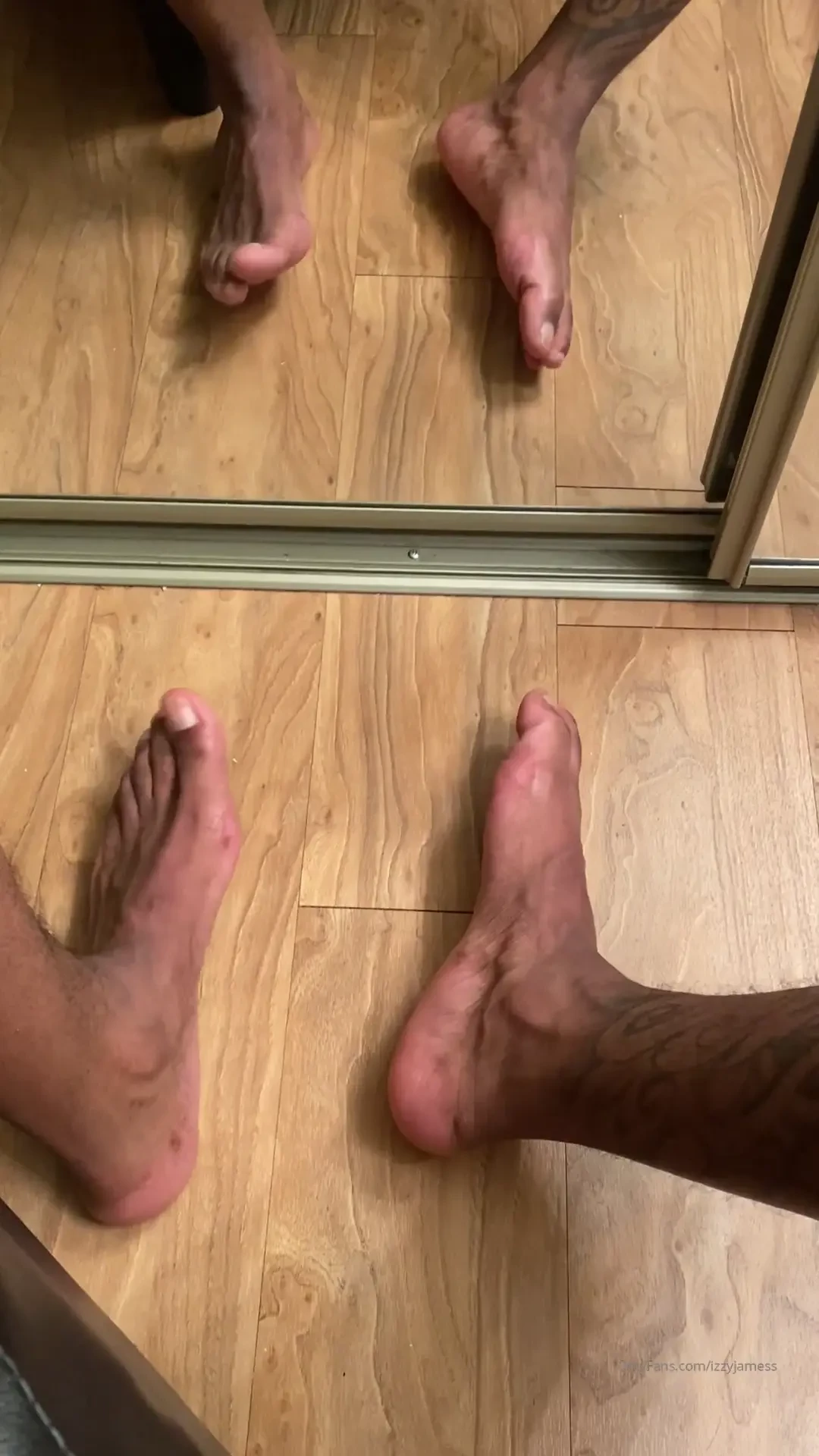 Containment like vid if you want to see some nut or a hot bj scene 