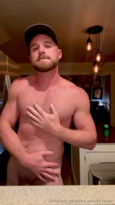 Hey studs my vip stud club received this full length vid of me vibing