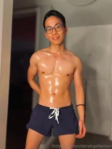 Help me pick my new grindr profile pic part 1