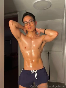 Help me pick my new grindr profile pic part 4