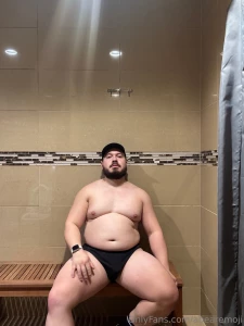 Just a few pics from the gym bathroom today