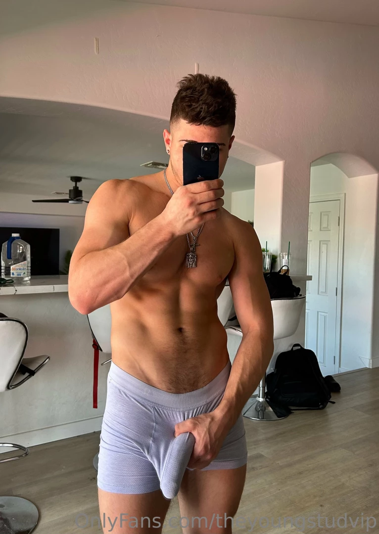 theyoungstudvip - Drop a tip if you think you can handle me 