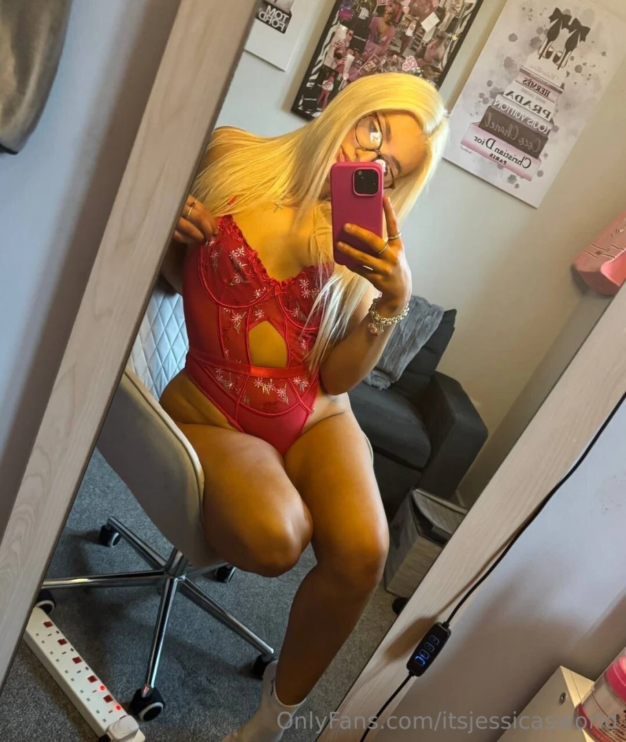 Do you want to see more go check what i just sent you lol part 1 