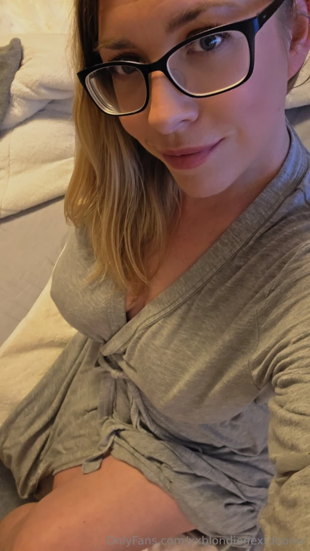 For those not on my snap distraction pics are going to be coming here 