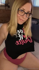 Have you seen my trick yet hm i don t think so i can lick and suck my