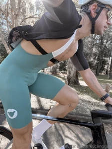 Finally some decent warmer weather to get my kit off part 1