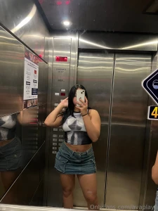 Curves cuddles and cupcakes i m the whole treat