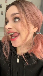 Try not to lose your mind boys i m lipsyncing to metallica unforgiven