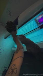 Only 9 99 to see the front view hehehehe