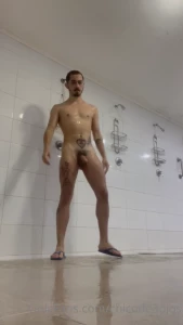 Nos duchamos juntitos o qu