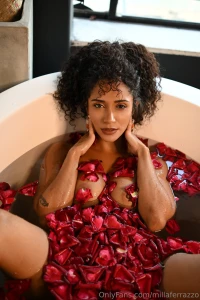 Toda mulher gosta de rosas amor