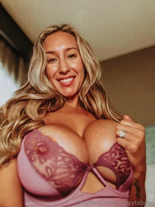 Pov i m on top of you riding should i send you a something a little