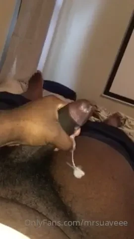 Hey happy sunday loveeeessss omg thank you for the 2k likessss i 