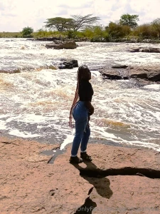 Today i made a trip to the waterfalls if you tip i will be a waterfall part 2