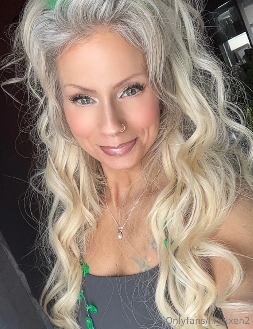 Does your saturday vibe with the sweet side or the dark side 