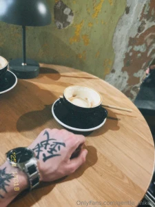 Good saturday morning i m starting it of course with a cup of aromatic