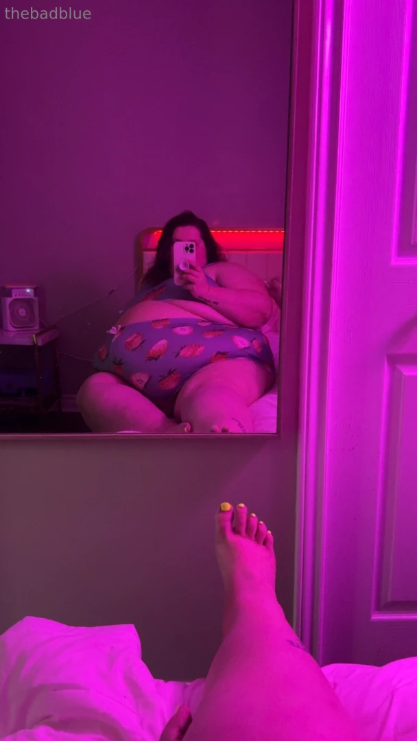 I love a good lazy night in come join me 