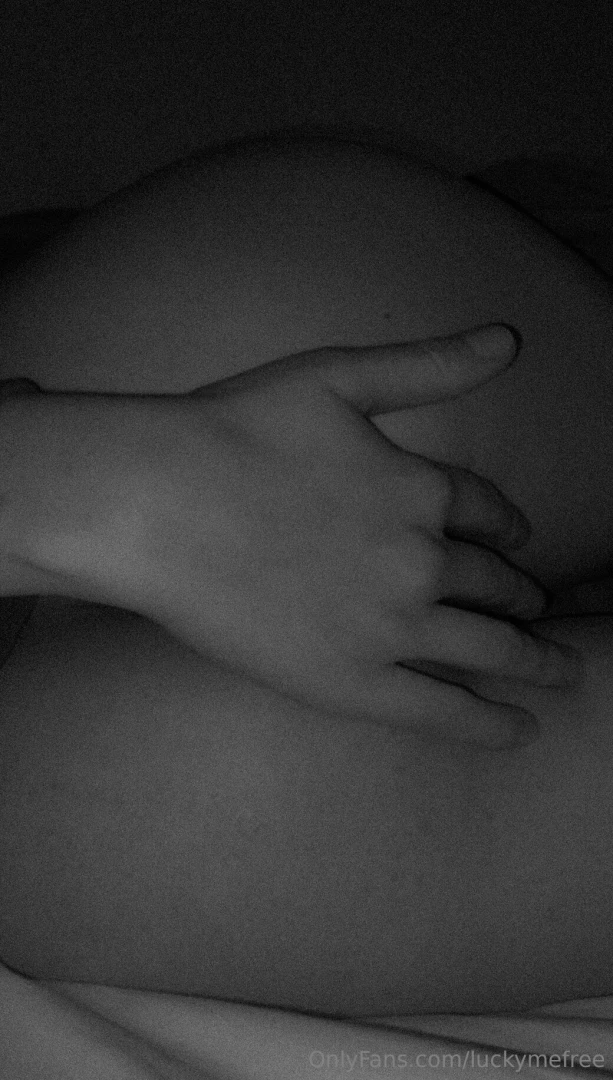 T nk om jag flyttade handen l ngsamt och l t dig se mina h l vill du 