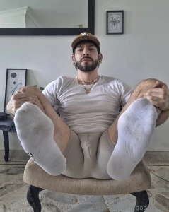 Llegu del gym con la sangre bombeando y oliendo a gimnasio part 2
