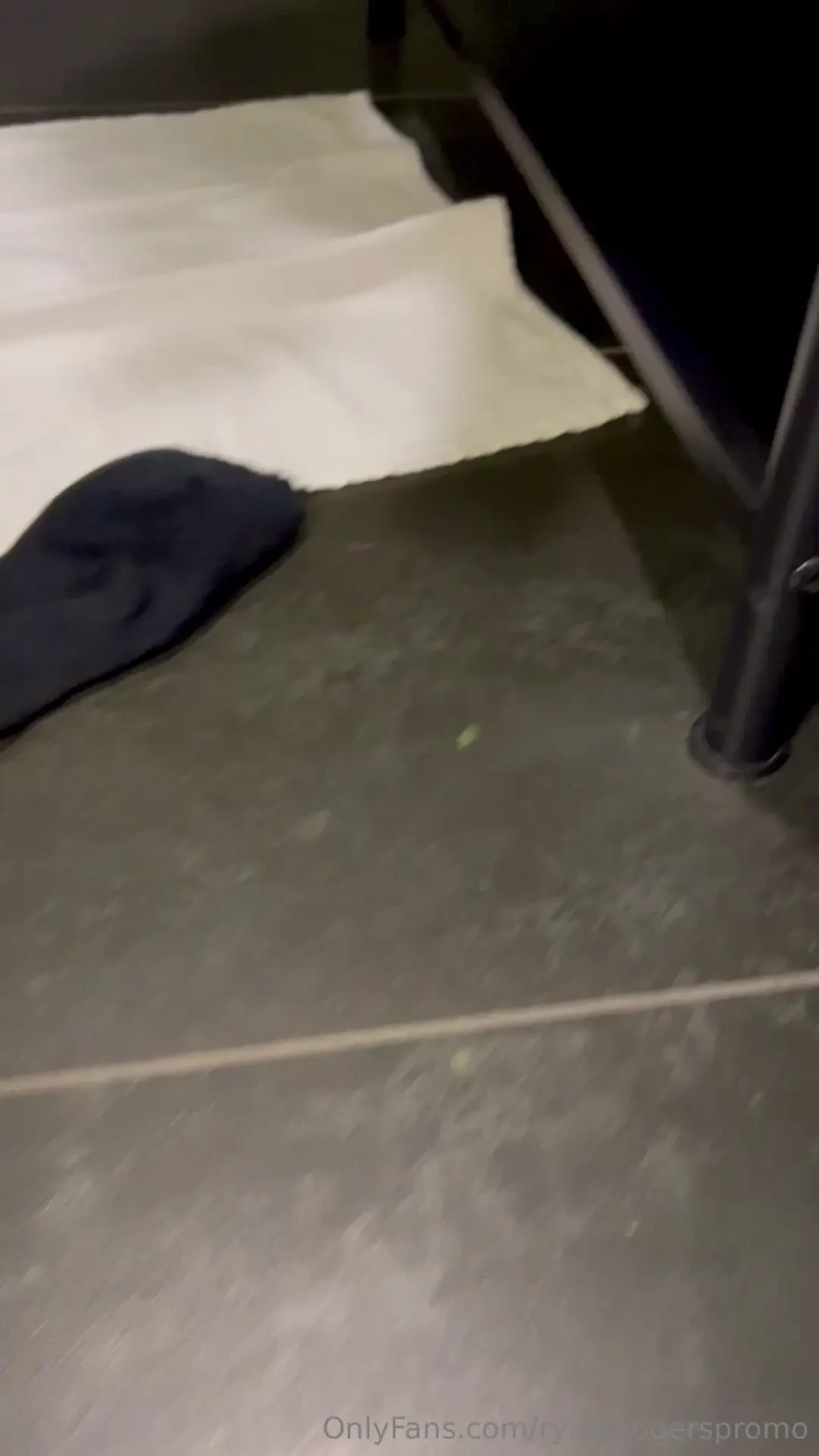 After long session of gym my feet were so warm and sweaty that i took 