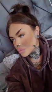 Do you think i m pretty part 204