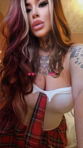 Do you like me in this outfit tip if you do