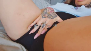 I need someone to eat this pussy for me