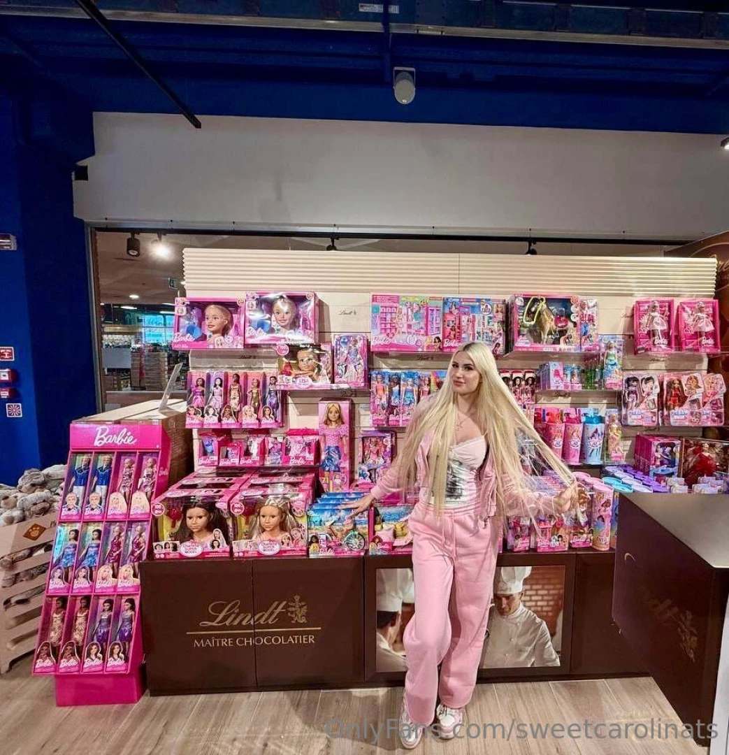 My childho d dream store to go back in time i would have bought all 