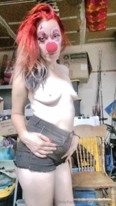 When i m clownin