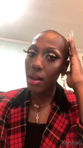 Just now posting my new year look was alittle insecure about cutting