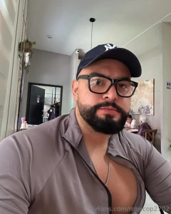 My phat ass in a restaurant