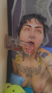 I miss making someone whimper under me while i give the most insane