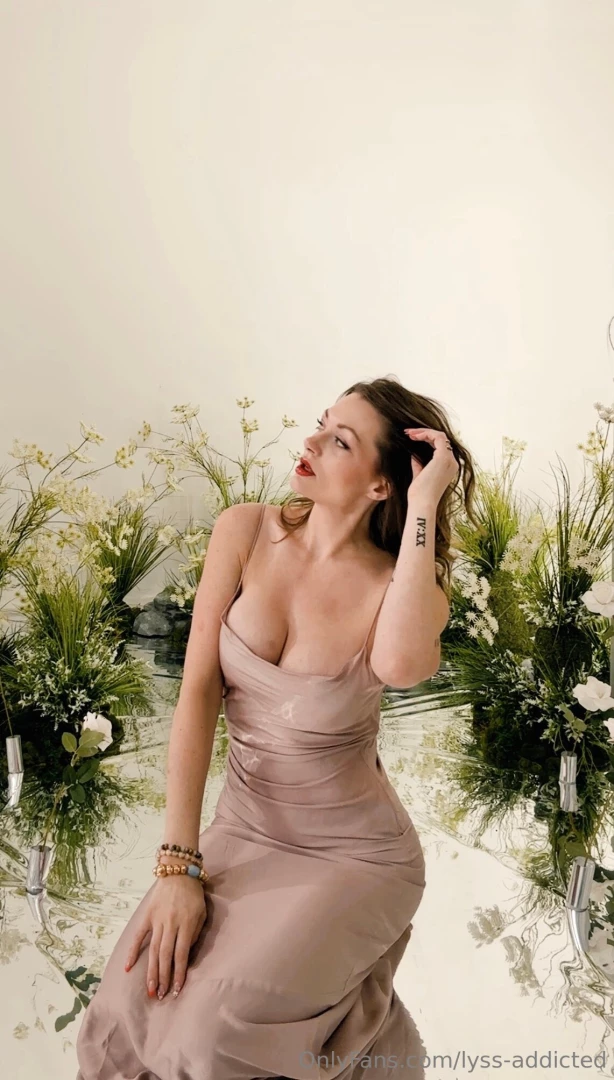 Isn t it wild that this dress and these pictures i would have never 