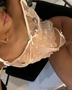 Kiss me baby part 100