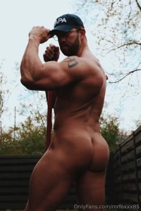 Ready for spring so i can be your garden hoe