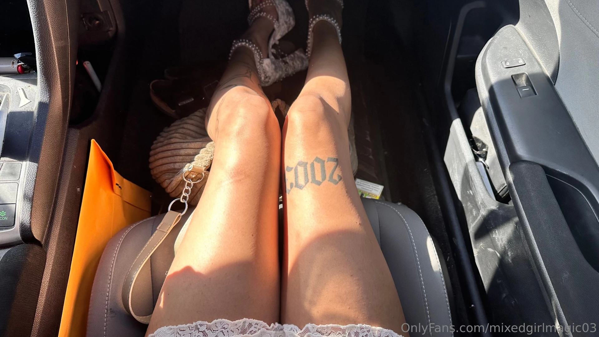 Should i post my feet more part 1 