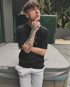 Today is my birthday i am doing a special today if you tip me 10 for