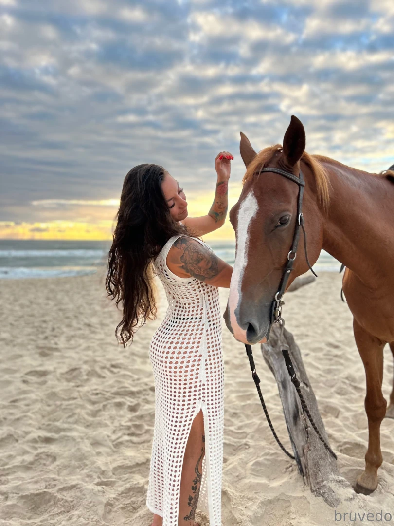 Hello sweeties you re probably wondering bru why did you change your 